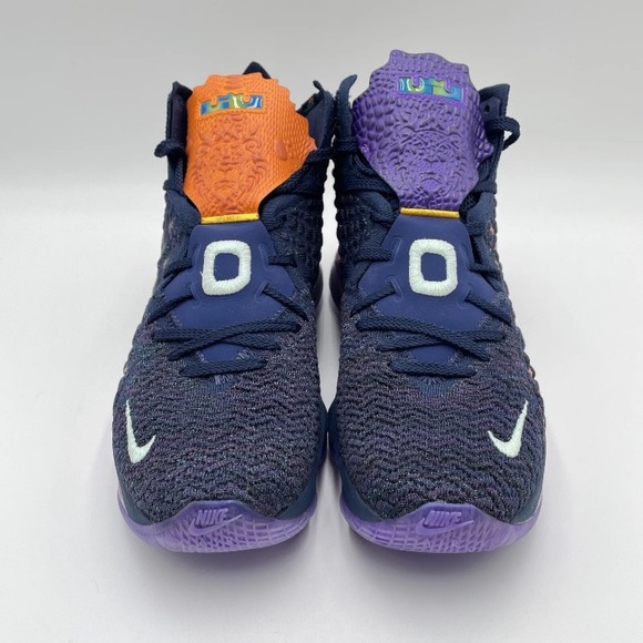 lebron 17 space jam shoes